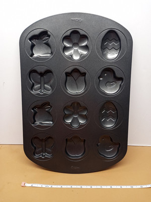 Wilton Easter Spring Treats 12 Cavity Non-Stick Cookie Pan 