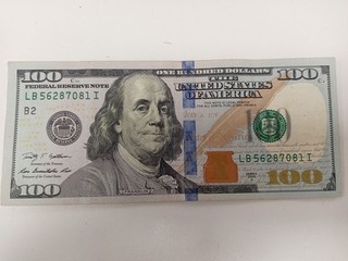 US $100 One Hundred Dollar Bill Series 2009 Federal Reserve Note