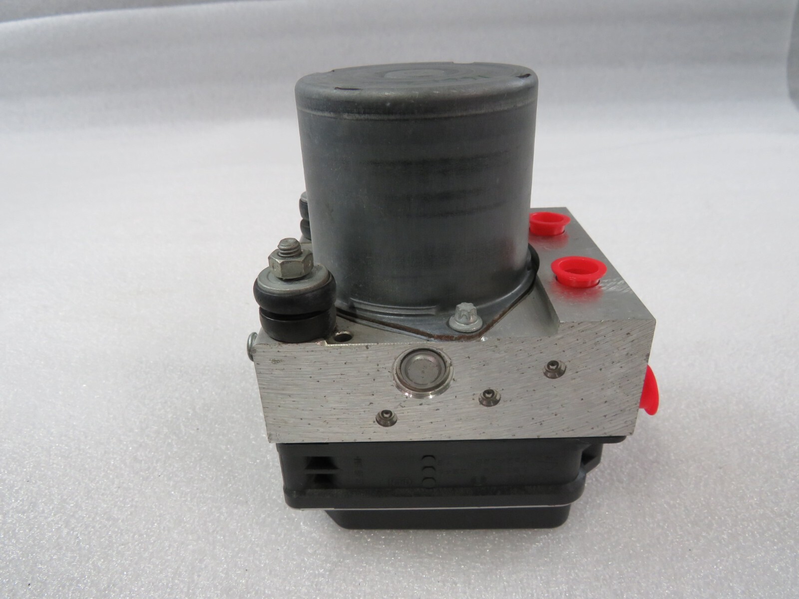 Maserati Granturismo, Anti-Lock Brake Control, Used, P/N 210228