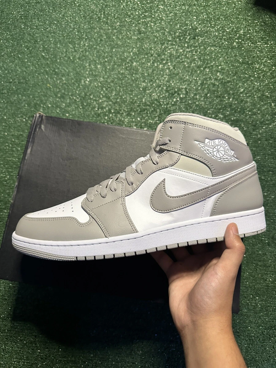 Nike Air Jordan 1 Mid Linen College Grey 554724-082 Men's Size 15