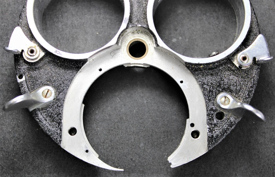 Montaje de lente para cámara de película Arriflex Arri 2C - De colección Foto 3 de 4