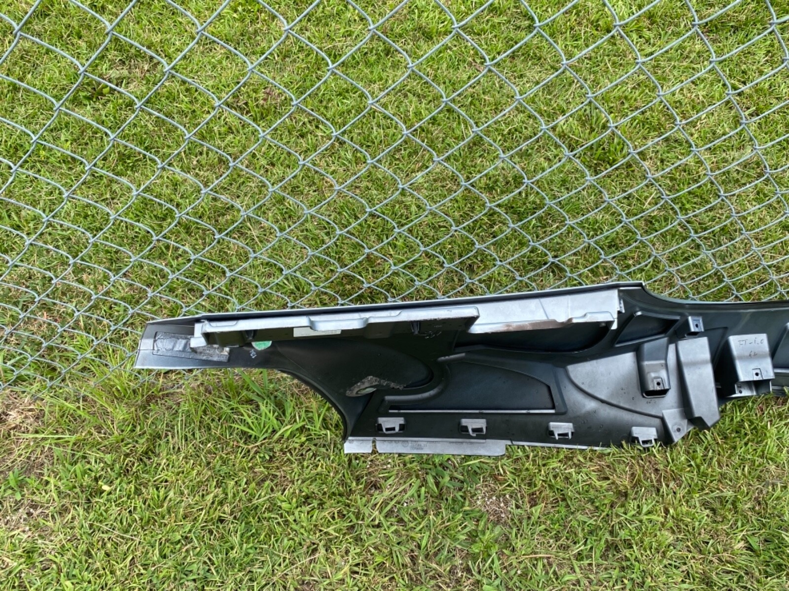 2014 - 2017 BMW I8 Quater panel rear Fender Left 51437336317 “ NO SHIPPING “
