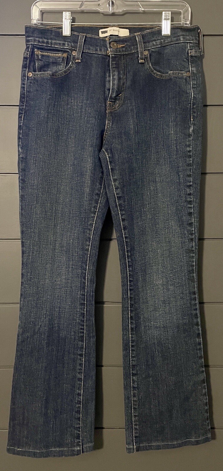 Levi's 515 size 28W/32L Women’s Boot cut jeans Dark wash Blue Denim