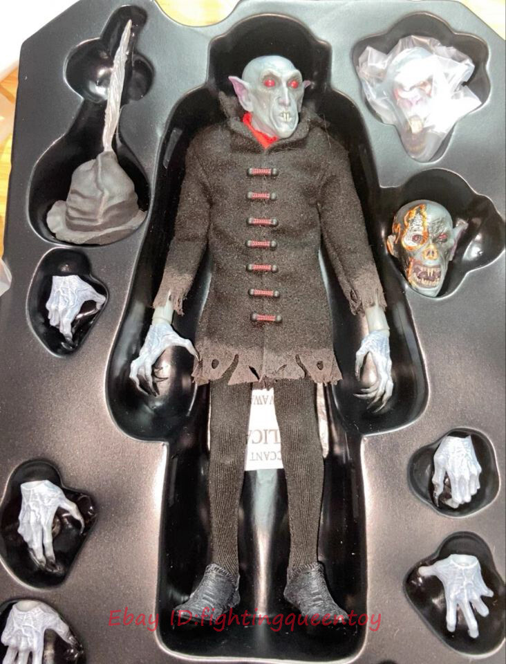 Mezco Toyz Nosferatu 2.0 Symphony Of Horror Edition 1/12