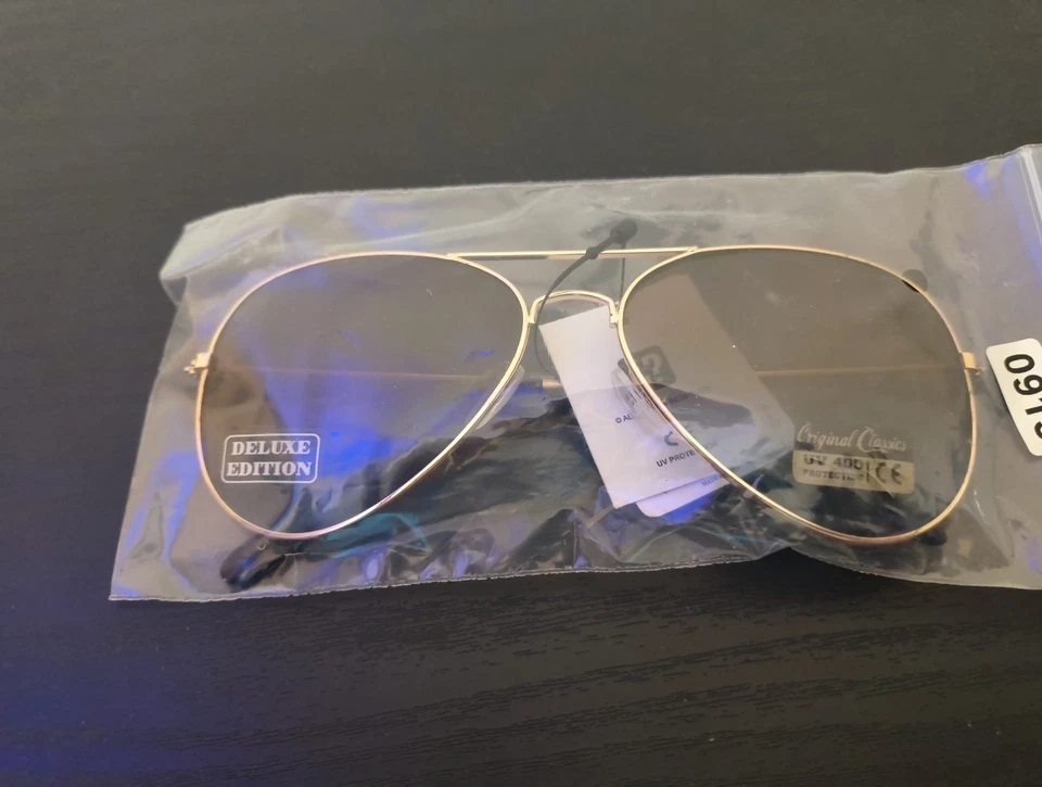 Gafas de sol Air Force Aviators Delux Edition marco dorado tinte azul claro Foto 4 de 4