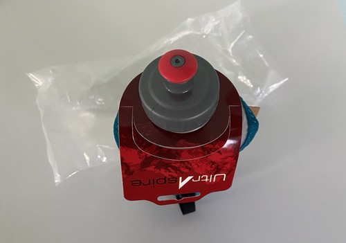 UltrAspire Pocket Blue Handheld Running Water Bottle Zippered Ultra New - 第 3/5 張圖片