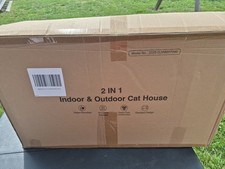 Insulated Cat House Water Resistant Indoor/Outdoor Cat Shelter