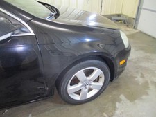 (LOCAL PICKUP ONLY) Passenger Fender Sedan VIN K 8th Digit Fits 05-10 JETTA 1859