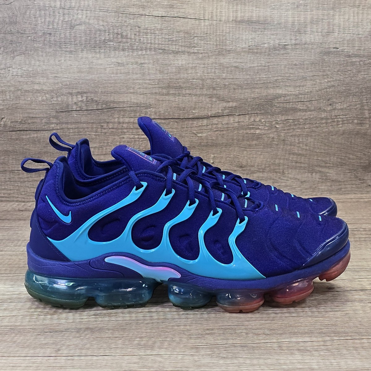 vapormax plus blue and purple