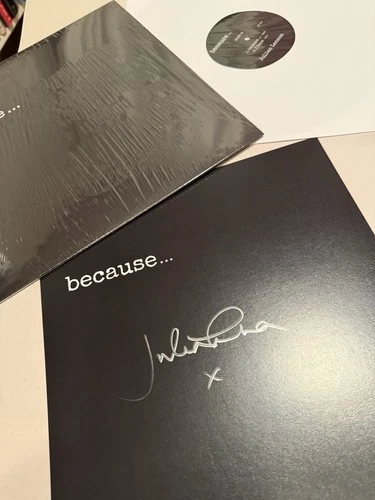 Julian Lennon SIGNED  4 Track Vinyl  BECAUS LTD EP John The Beatles RARE NEW