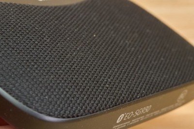 Samsung Level Box Slim EO-SG930 / Bluetooth Speaker / Water