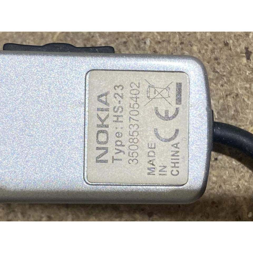 Nokia HS-23 In-Ear Handsfree Headset Black Volume Control for 7250i, 7210 Phones - Image 4 of 4