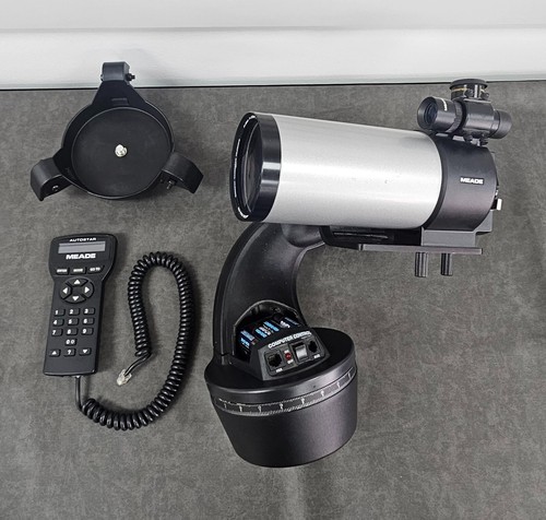Meade DSX-90 Maksutov-Cassegrain telescope D=90mm F=1250 13.8 w/ Controller