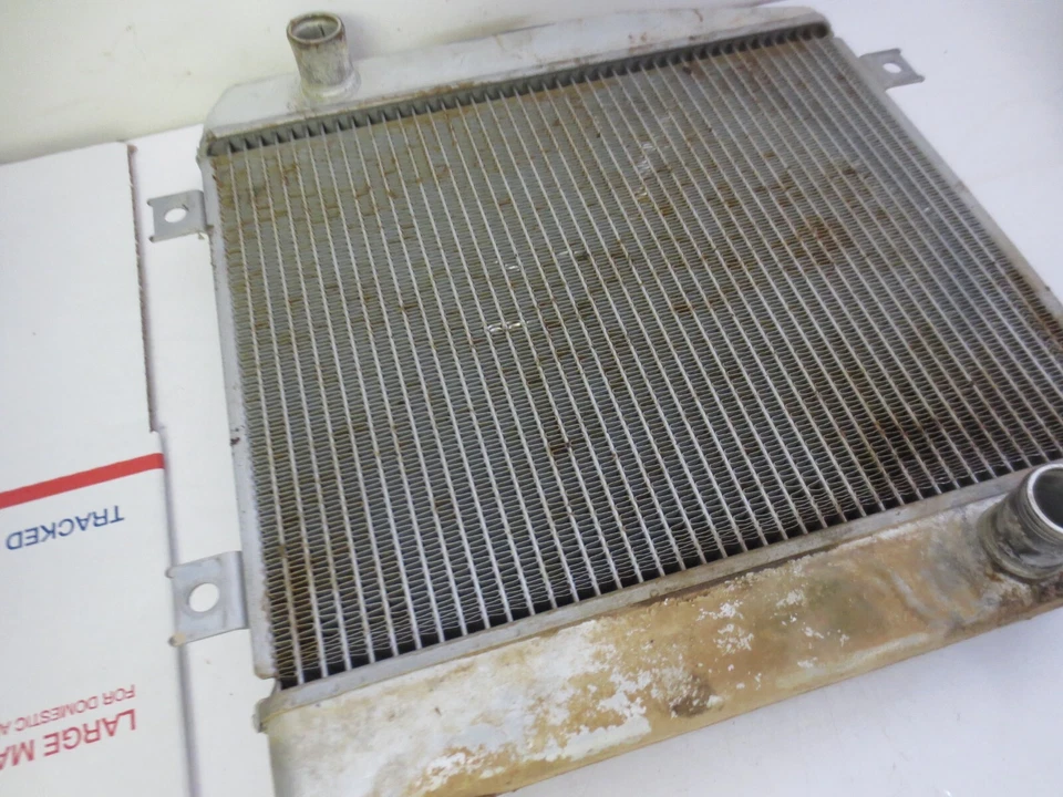 2015 Kubota RTV 500 4wd Used OEM Coolant Radiator - Imagem 3 de 4