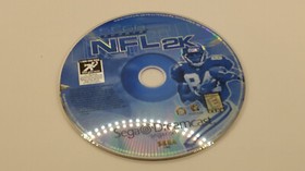 NFL 2K Sega Dreamcast 2001 complete CIB Manual, Case, Disk. Disk is near Mint