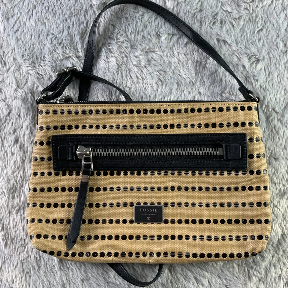 Cartera Fossil para mujer tostada negra plateada bandolera con correa para el hombro y puntos con cremallera Foto 2 de 4