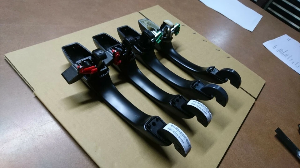 1 juego de manija de puerta exterior negra para Chrysler 300 C 05-10, Magnum 05-08, cargador 07 Foto 4 de 4