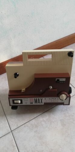 PROIETTORE - SUPER 8 - MAX K6 CINE AUTOMATIC - VINTAGE - Foto 9 di 10