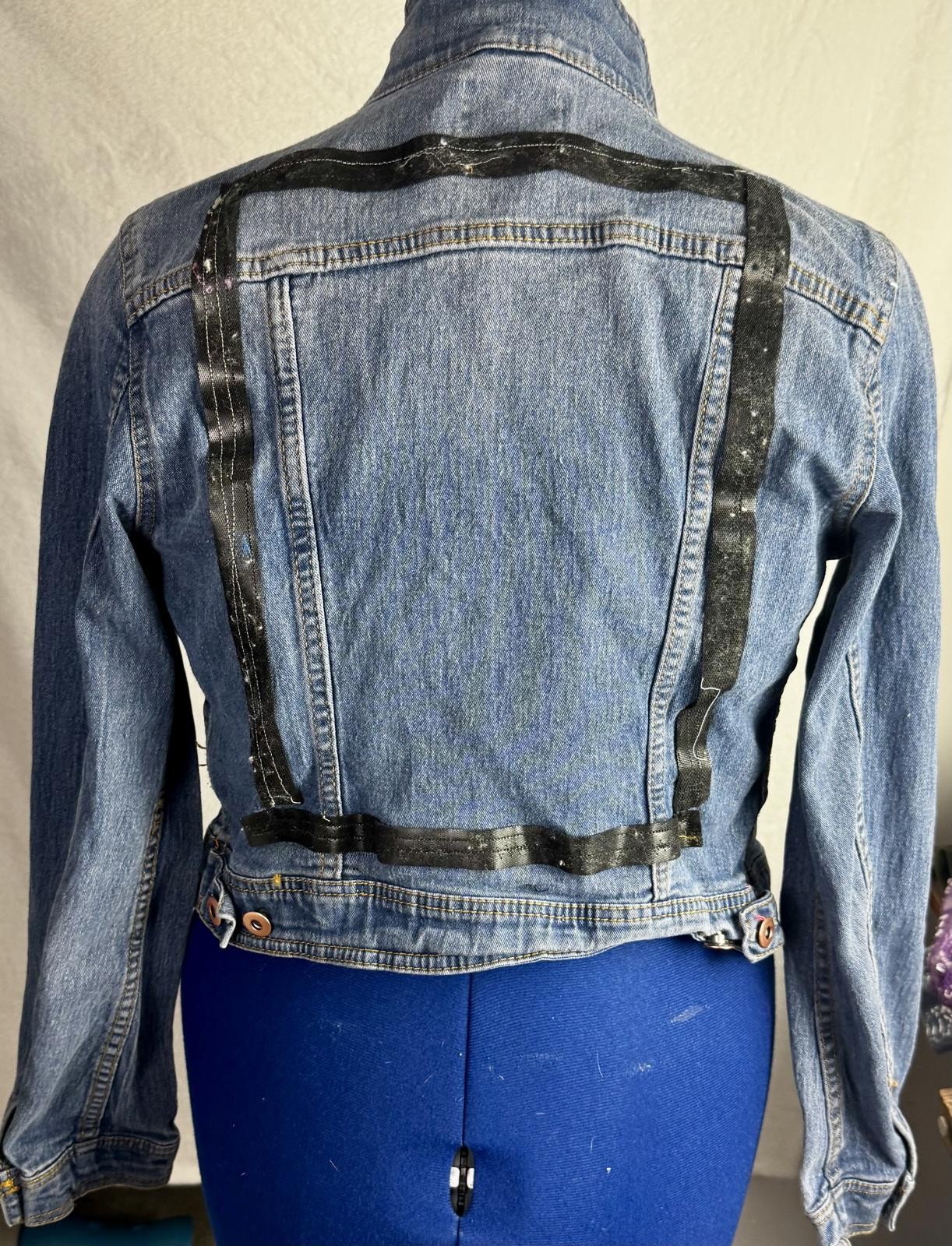 two face threads changeable patch denim cropped f… - image 3