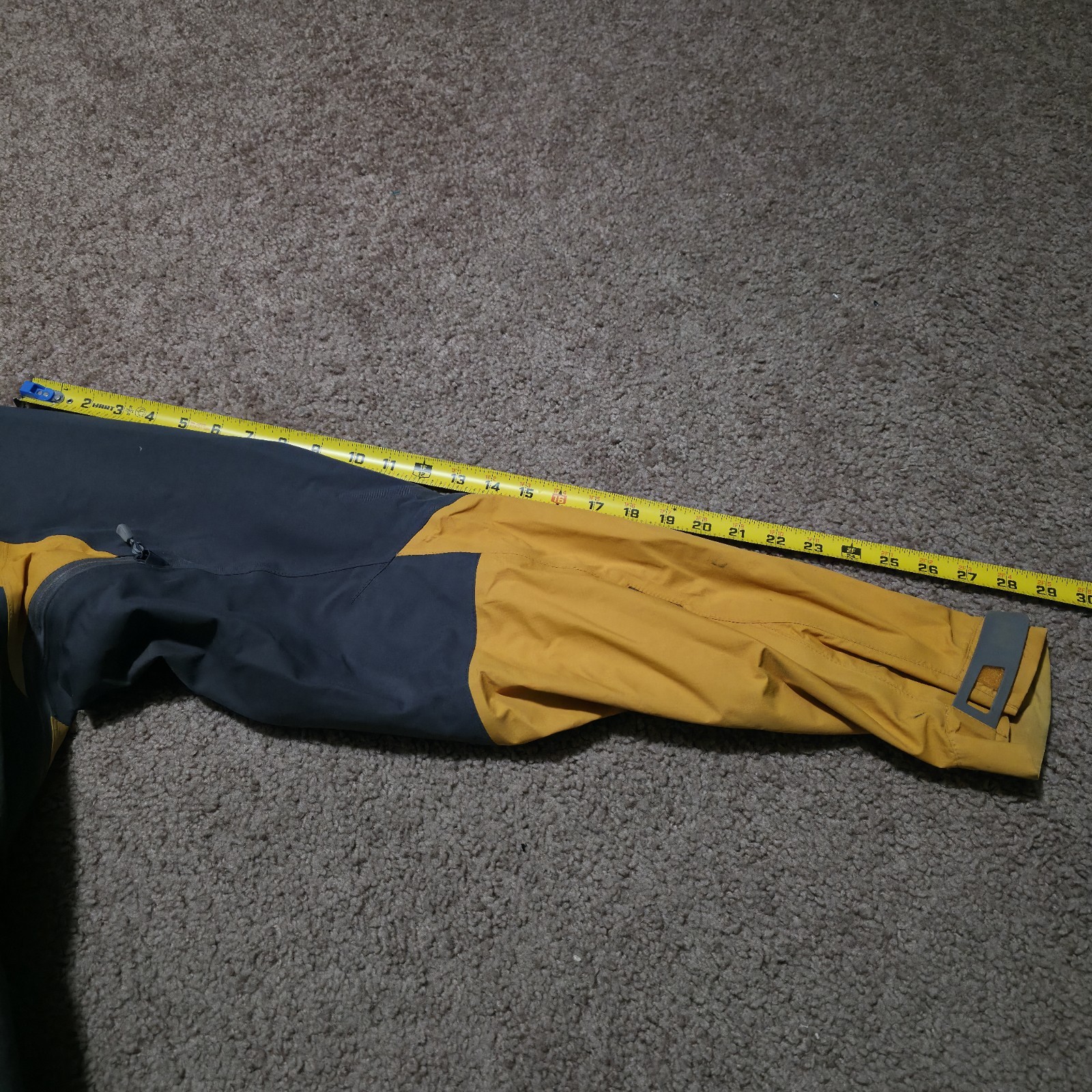 Helly Hansen Helly Tech Men’s Medium Ski Jacket W… - image 16