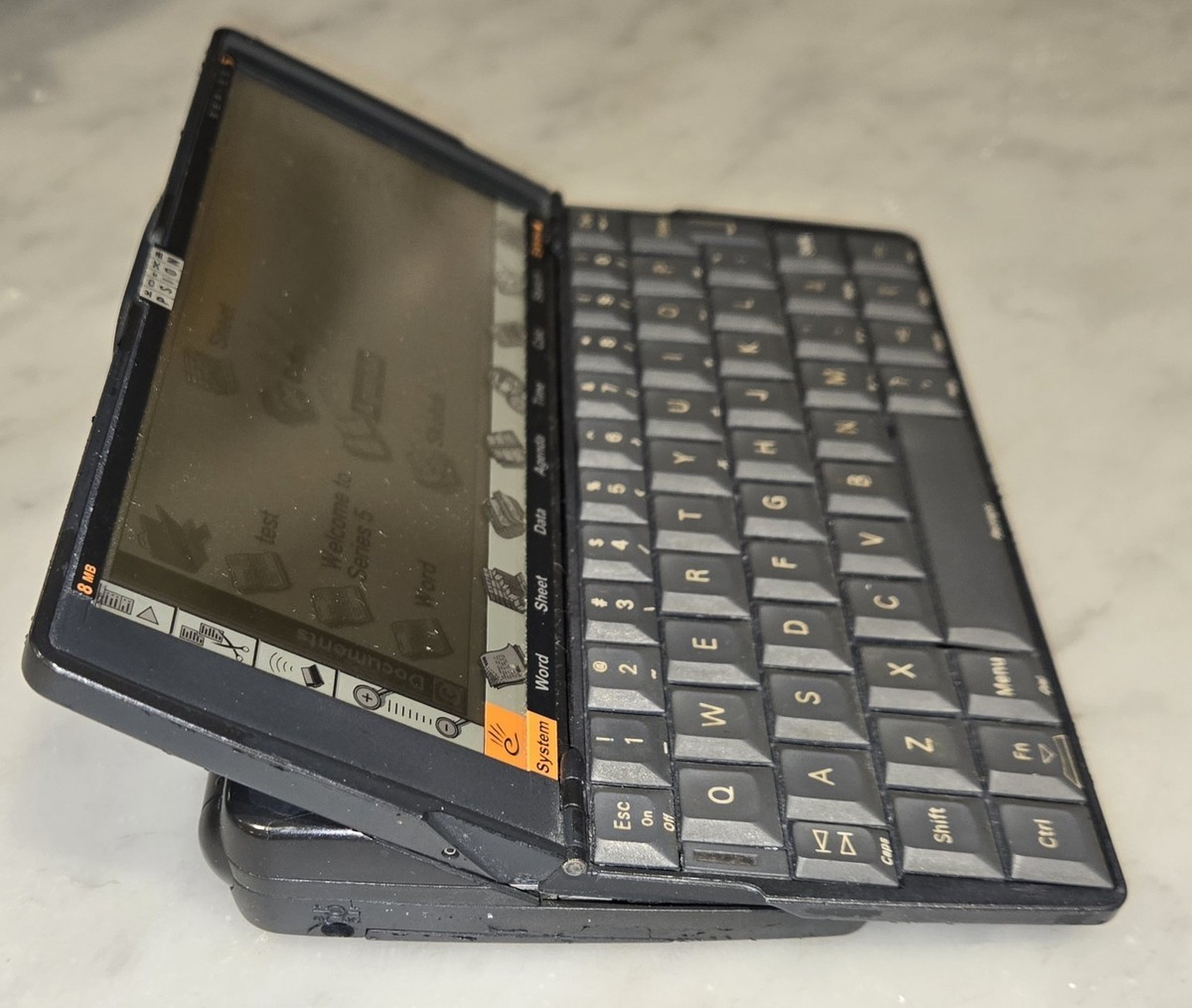 ジャンク　Psion Series 5 ハンドヘルドコンピュータ Psion Series 5 - Vintage handheld computer - RARE - Works Well | eBay