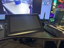 Wacom Cintiq 16 Drawing Tablet with Screen, 15.4" Full HD