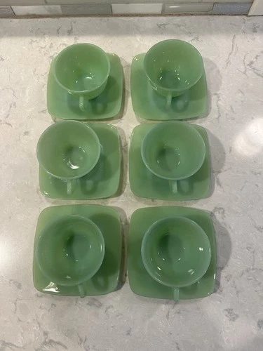 Vintage Fire King Oven Glass Jadeite Charm 6 Cups 6 Green unbranded Saucers