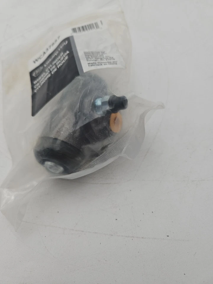 Cilindro de rueda de freno de tambor Carquest Wearever WCA37857 Foto 4 de 4