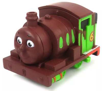 Mini-Figur Percy trägt Schokolade! ''Es ist Thomas der Panzermotor.''