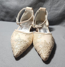 Ivory Satin Strappy Closed Toe Ankle Strap Bridal Shoes Low Heel Elegant Wedding