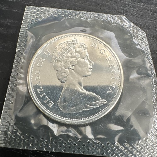 1966 Canadian Silver 50 Cents Coins 80% 50c PL Cellophane - Picture 2 of 2