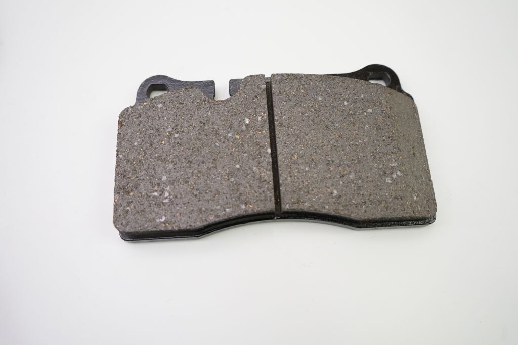 Aston Martin Db9 V8 Vantage front brake pads rotors