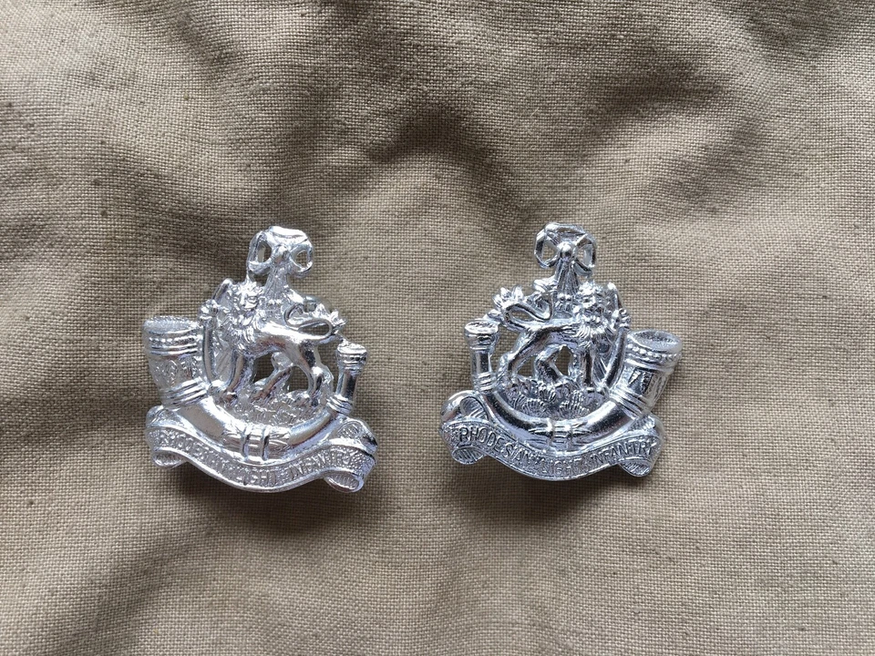 Original Rhodesian Light Infantry RLI Army Collars & Dress Belt Buckle Set UDI - Image 4 of 4