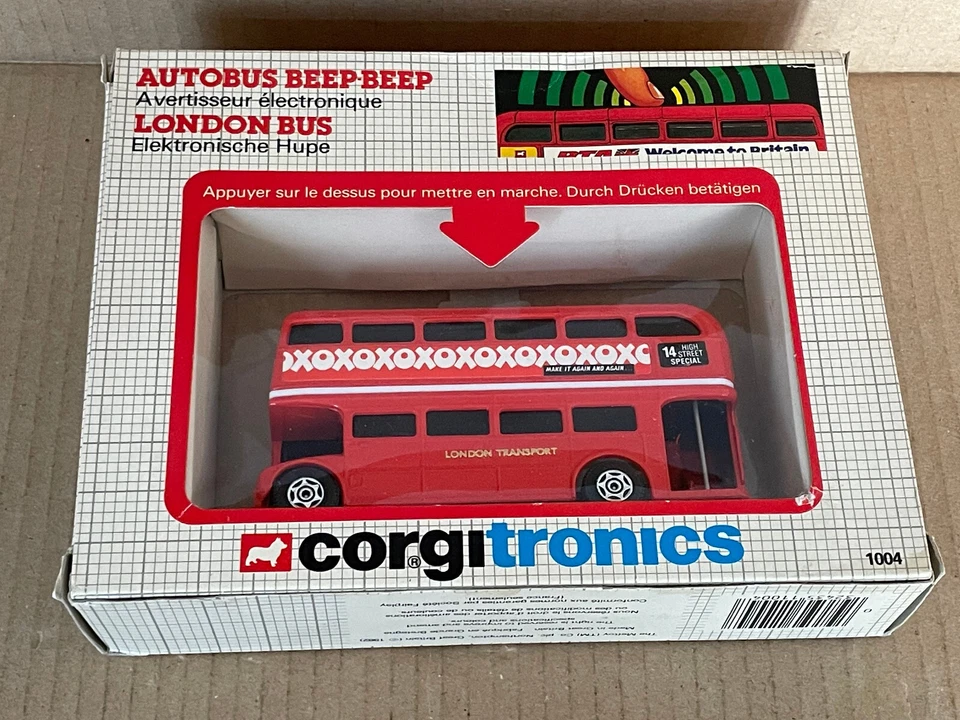 Corgi 1004 corgitronics London Routemaster Bus, 4 Varianten, in OVP - Bild 4 von 4