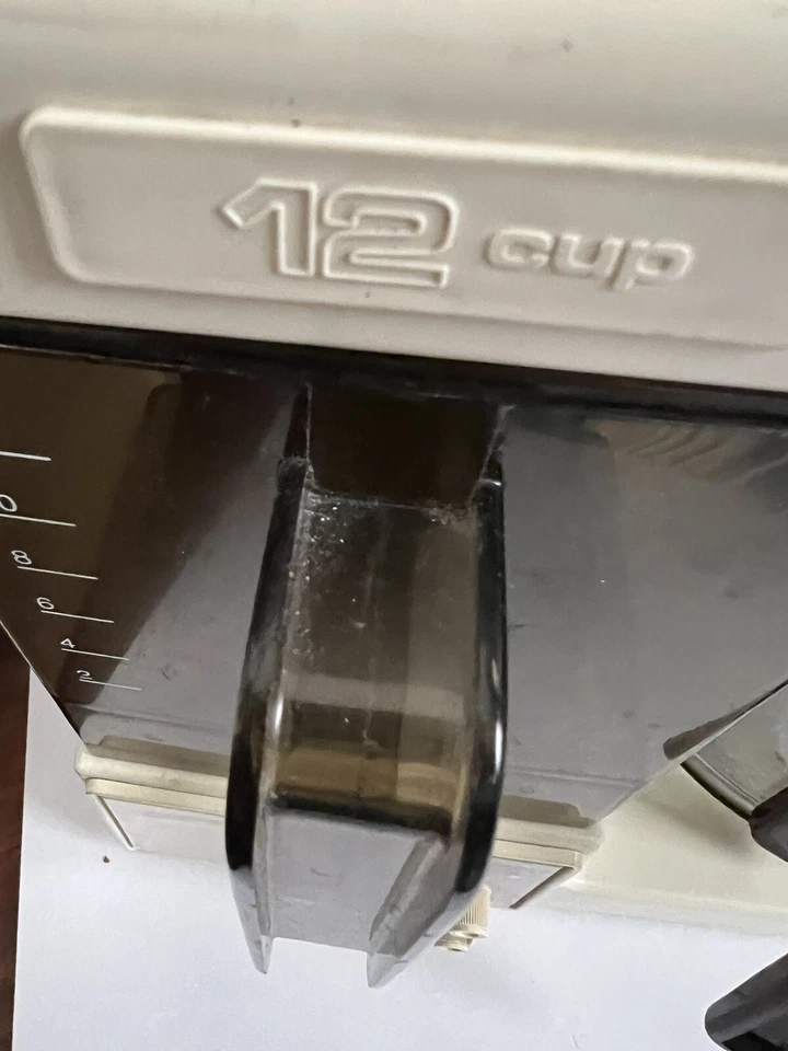 Vtg Hamilton Beach 12-Cup Space Saver Under Cabinet Coffee Maker Clock - Image 4 of 4