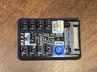Aquacomputer  Splitty 9  ACTIVE