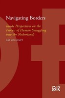 Navigating Borders Ilse Van Liempt Taschenbuch Einband - Flex.(Paperback) 2007