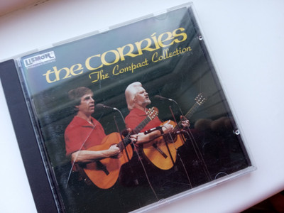 FLOWER OF SCOTLAND -The Corries - Dumbarton'd drums/ Bricklayer's song/Glencoe