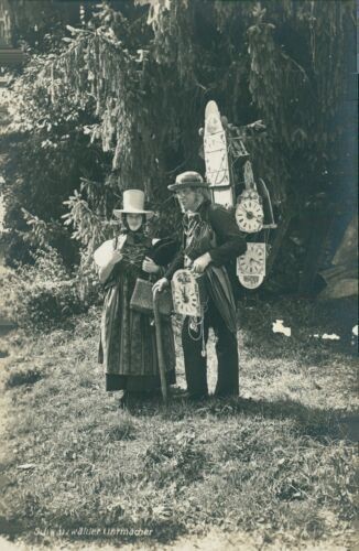 Postcard Black Forest Watchmakers 2 Person Costume Watches (No.9184)