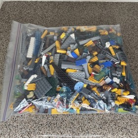 LEGO Legends of Chima 70010 Lion Chi Temple (Incomplete READ Description)