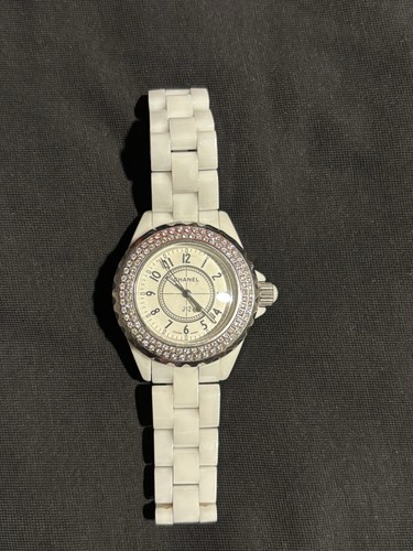 CHANEL J12 33mm White Ceramic Quartz Watch Bracelet Diamond Fixed Bezel 200m