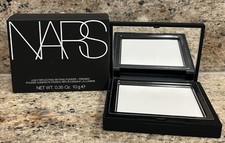 NARS Light Reflecting Setting Powder - Transl...