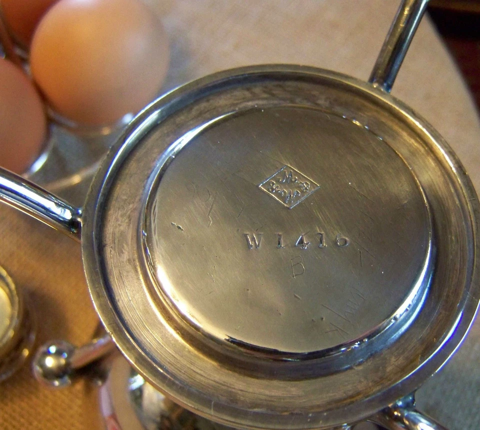 JUEGO DE CALDERA DE HUEVO MIDDLER SHEFFIELD INGLÉS ESTILO EDUARDIANO MAPPIN y WEBB Foto 3 de 4