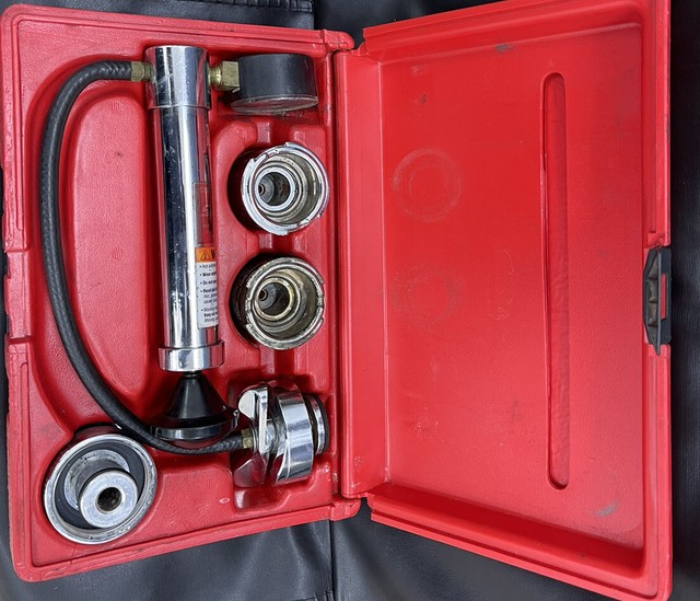 Snap On Cooling System Radiator Pressure Gauge Tester Set SVT262 Cap 20