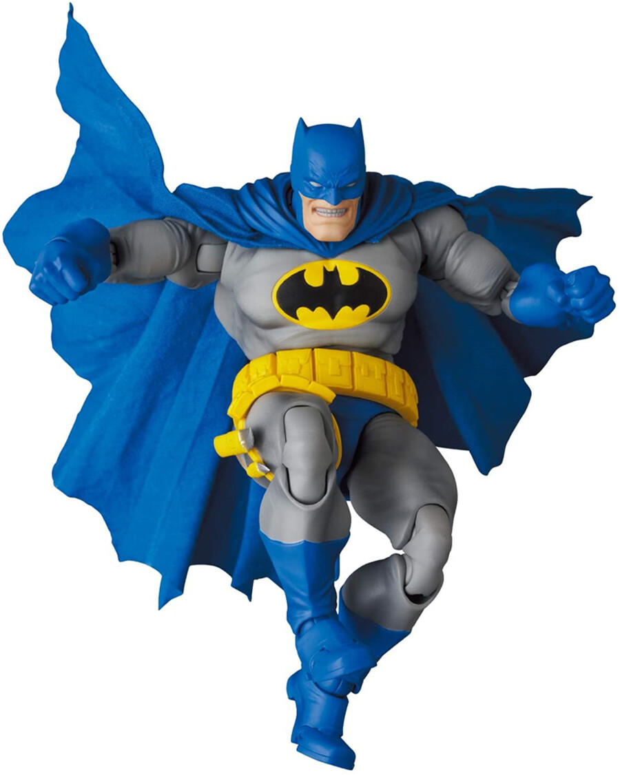 MAFEX BATMAN（The Dark Knight Returns） Amazon.com: Medicom The Dark Knight Returns: Triumphant Batman