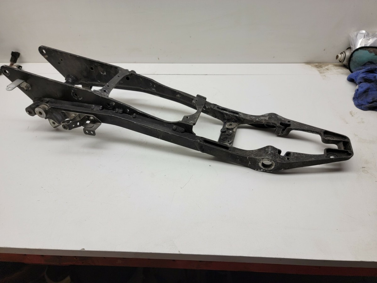 6輪 シャーシ ジャンク 2007 2008 07 08 KAWASAKI NINJA ZX6R OEM SUBFRAME REAR SUB FRAME