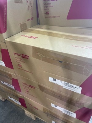 SolarEdge 11.4kW Inverter SE11400H-US000BEU4 -  Brand New, Unopened-GREAT DEAL