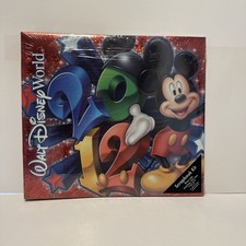 NEW Sealed Disney World Parks 2012 Photo album Scrapbook Kit Large Red