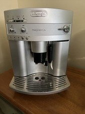 DeLonghi ESAM3300 Super Automatic Espresso/Coffee Machine