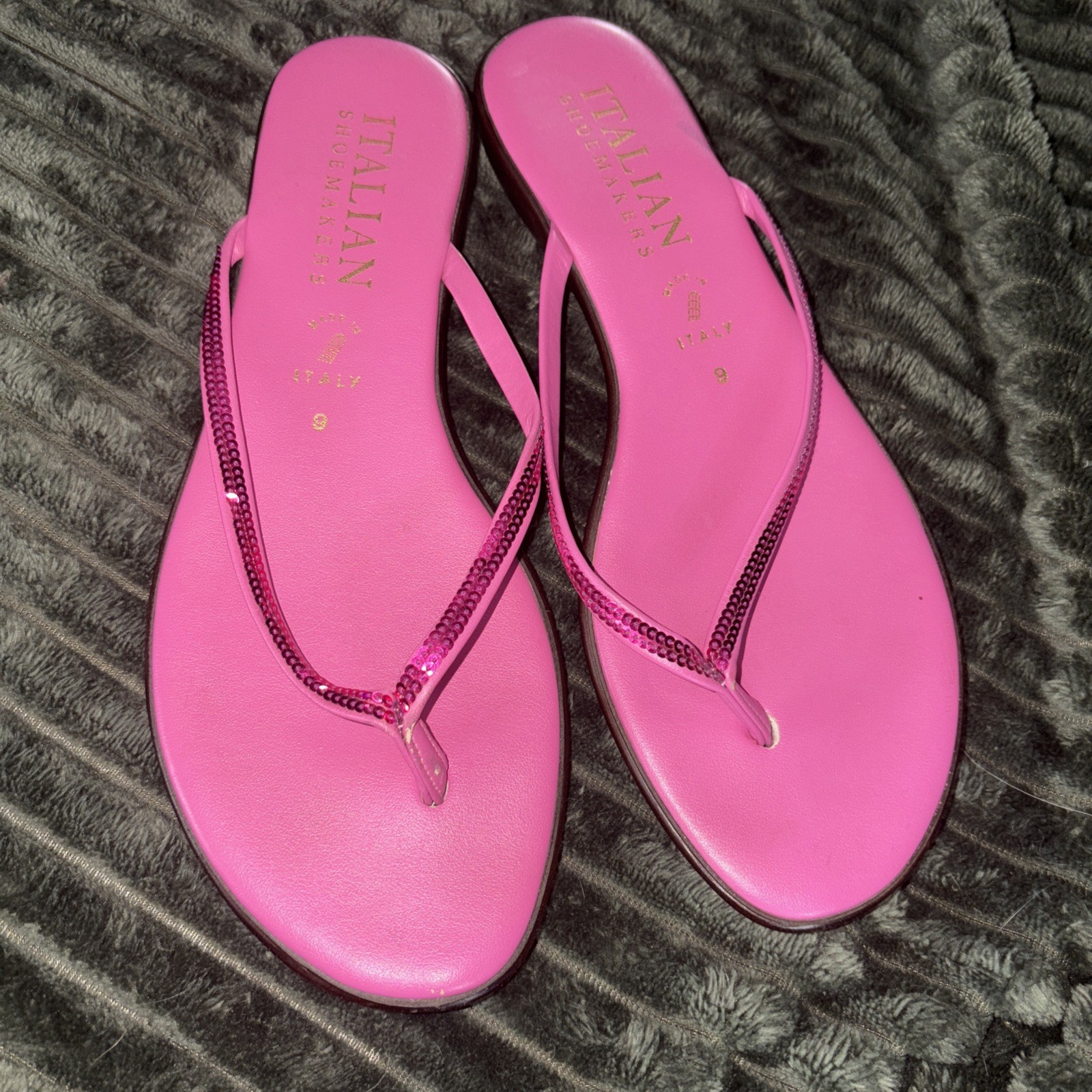 Italian Pink Bling Low Wedge Slip-On Sandals by Shoemakers Size 9
